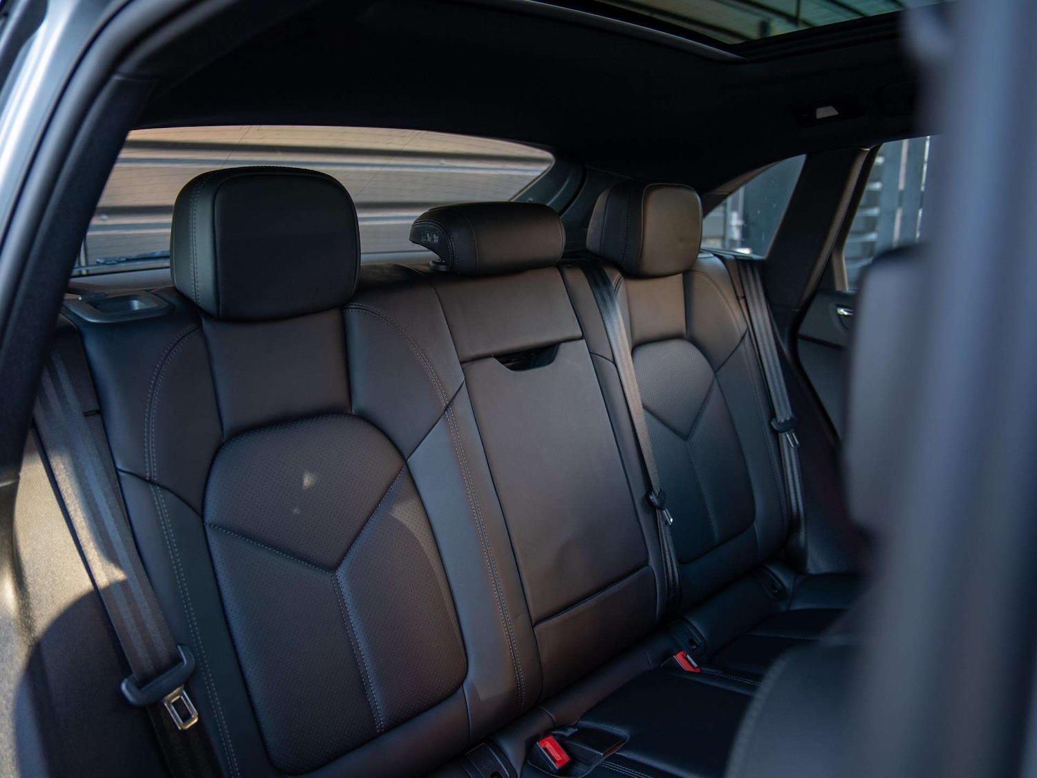 Used Porsche Macan 2021 for sale - 77282003: Photo 10