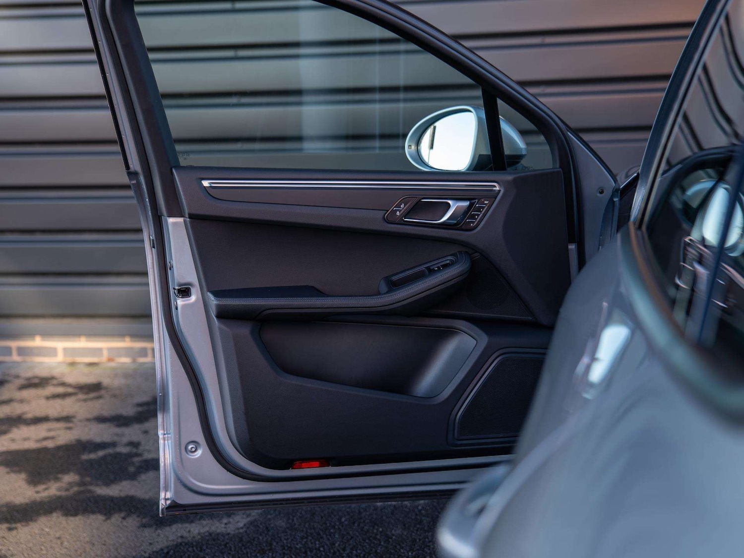 Used Porsche Macan 2021 for sale - 77282003: Photo 29