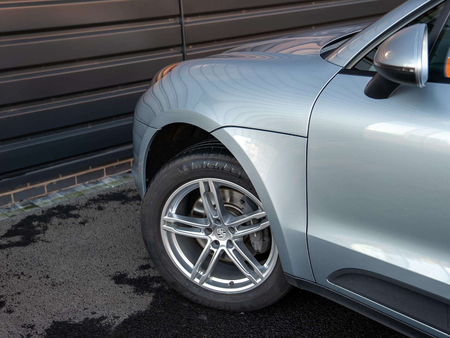 Used Porsche Macan 2021 for sale - 77282003: Photo 33