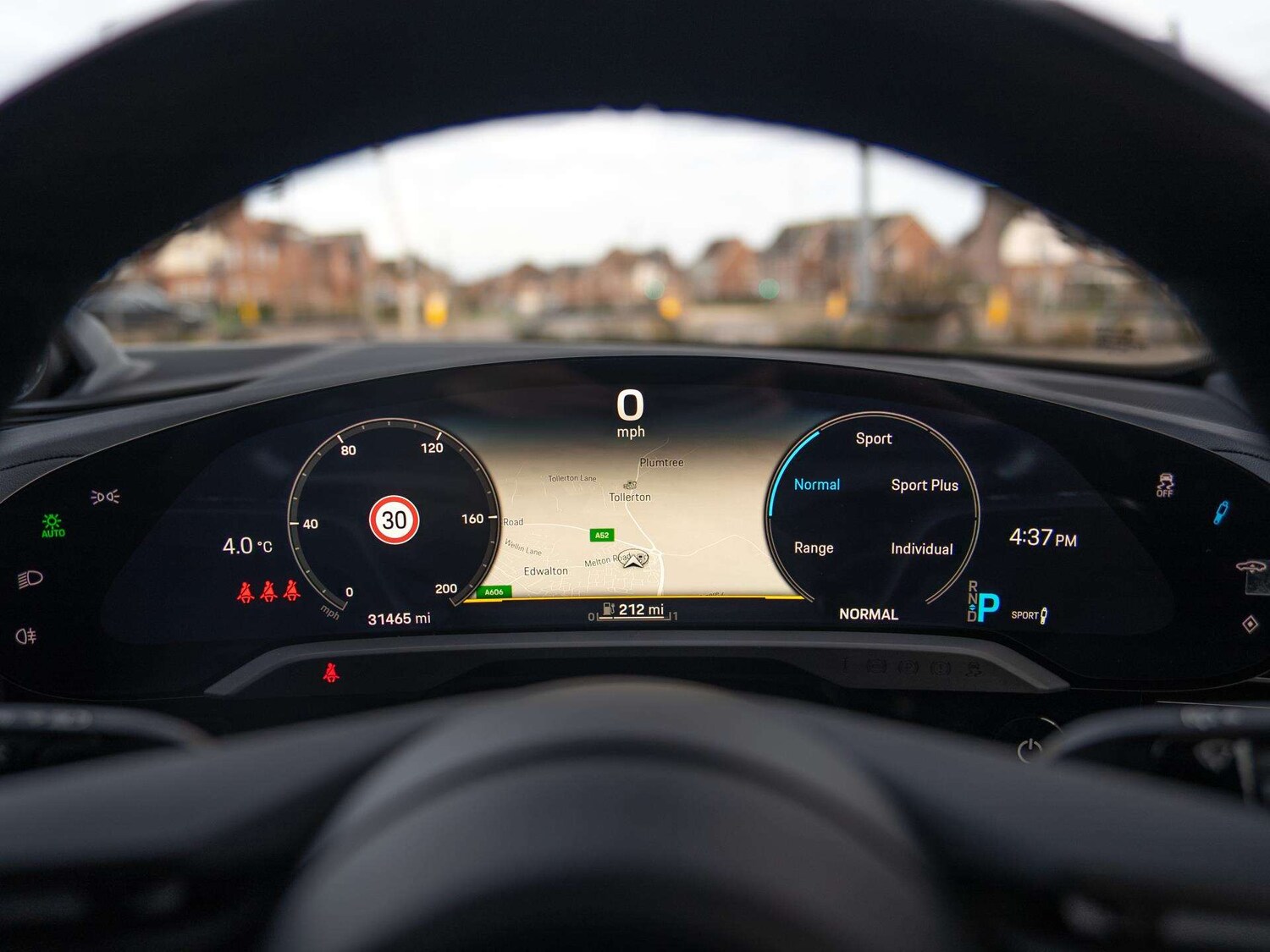 Used Porsche Taycan 2021 for sale - 77282024: Photo 23