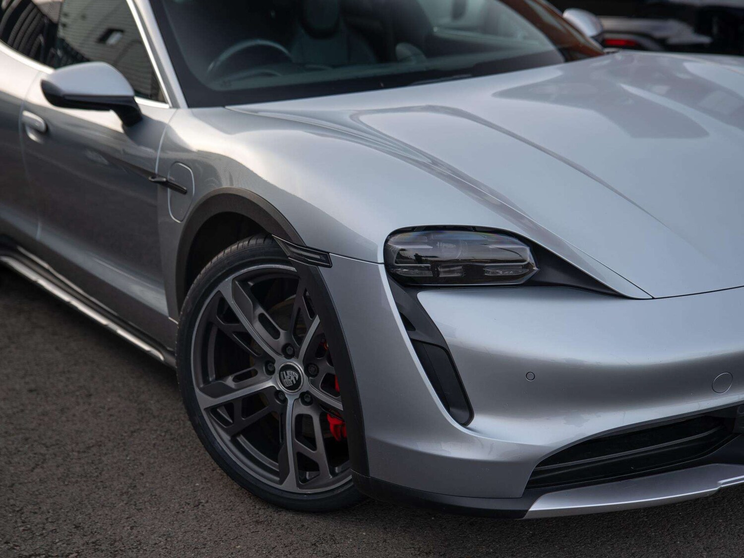 Used Porsche Taycan 2021 for sale - 77282024: Photo 35