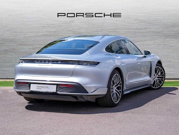Used Porsche Taycan 2022 for sale - 75329331: Photo
