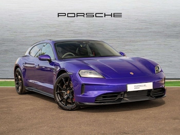 Used Porsche Taycan 2025 for sale - 79466999: Photo
