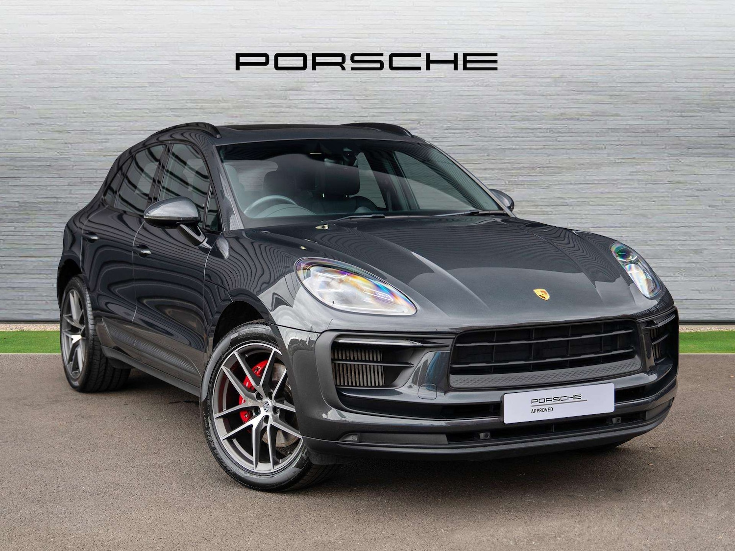 Used Porsche Macan 2022 for sale - 76475879: Photo 1
