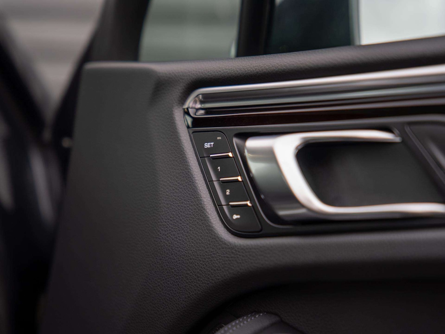 Used Porsche Macan 2022 for sale - 76475879: Photo 24