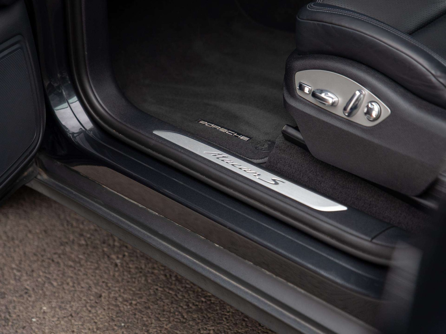 Used Porsche Macan 2022 for sale - 76475879: Photo 27