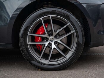 Used Porsche Macan 2022 for sale - 76475879: Photo