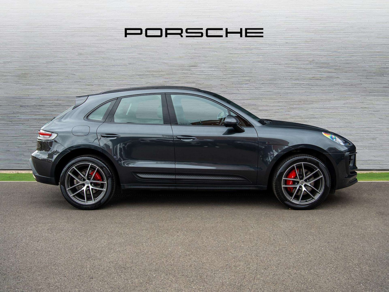 Used Porsche Macan 2022 for sale - 76475879: Photo 5