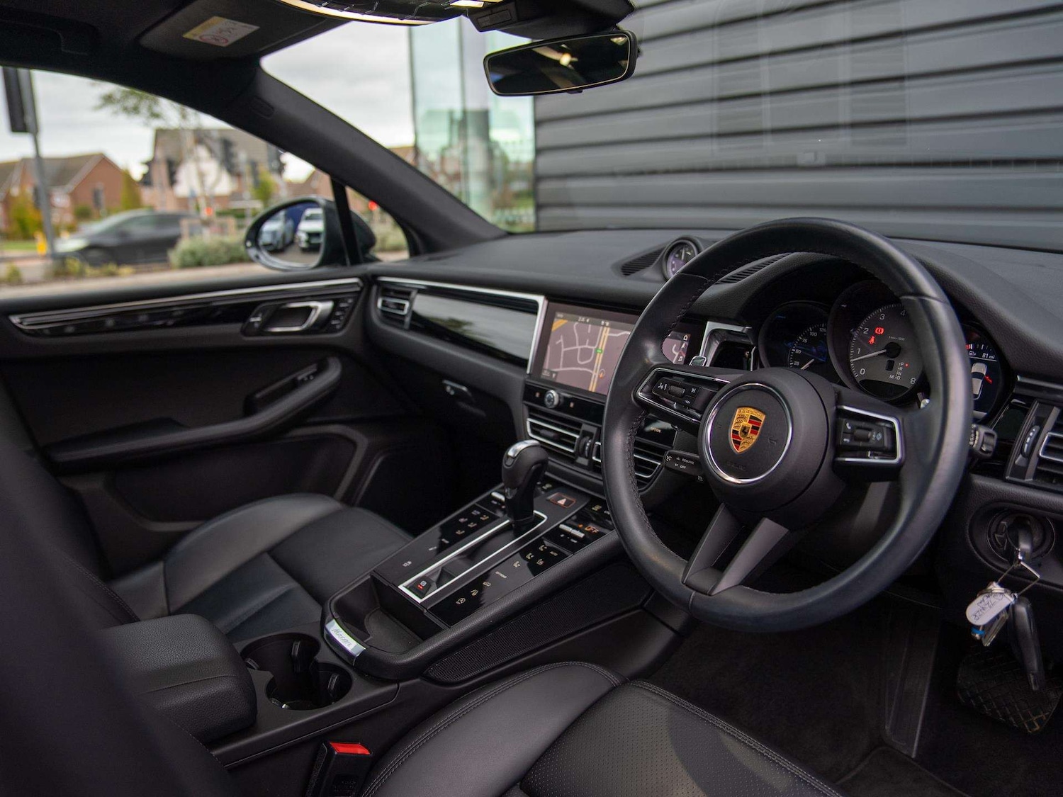 Used Porsche Macan 2022 for sale - 76475879: Photo 9