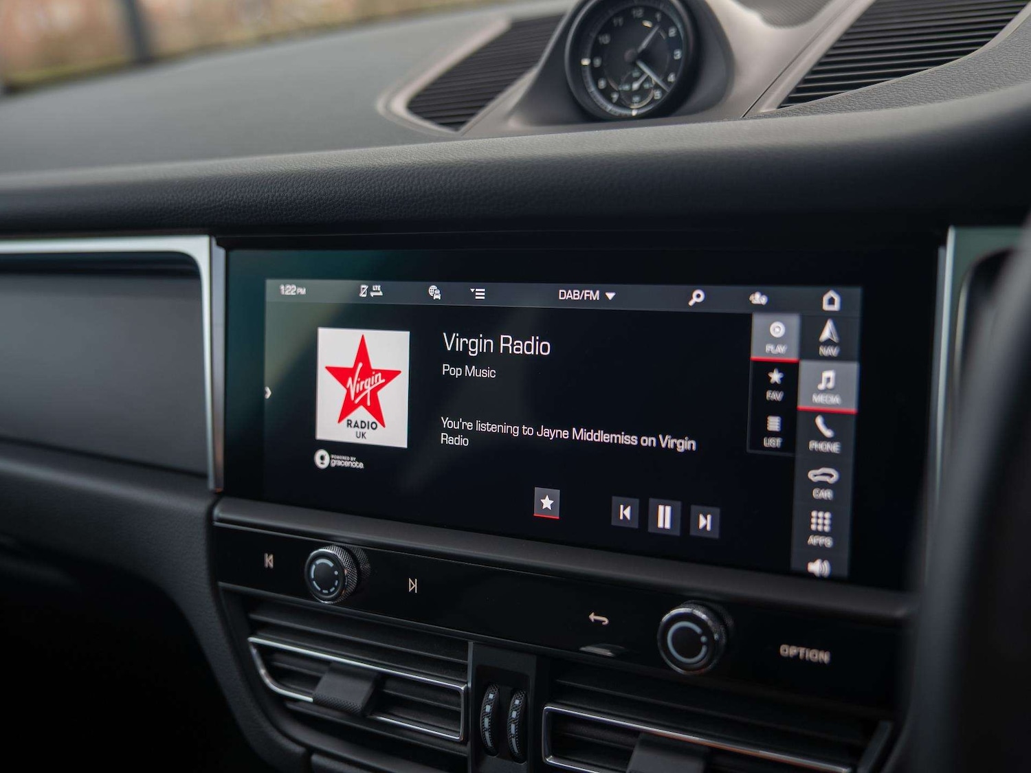 Used Porsche Macan 2024 for sale - 76978854: Photo 18