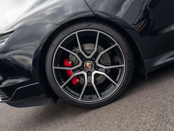 Used Porsche Taycan 2023 for sale - 79716495: Photo