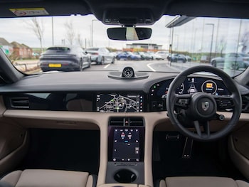 Used Porsche Taycan 2025 for sale - 76978888: Photo