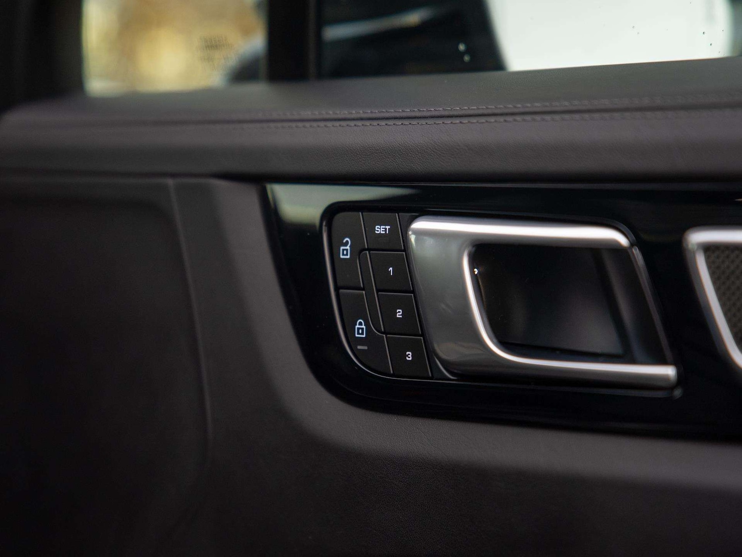 Used Porsche Cayenne 2023 for sale - 76540887: Photo 29