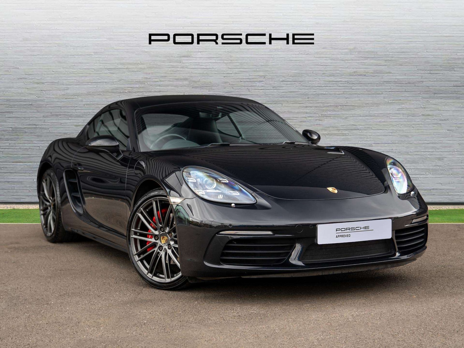 Used Porsche Cayman 2019 for sale - 76435711: Photo 1