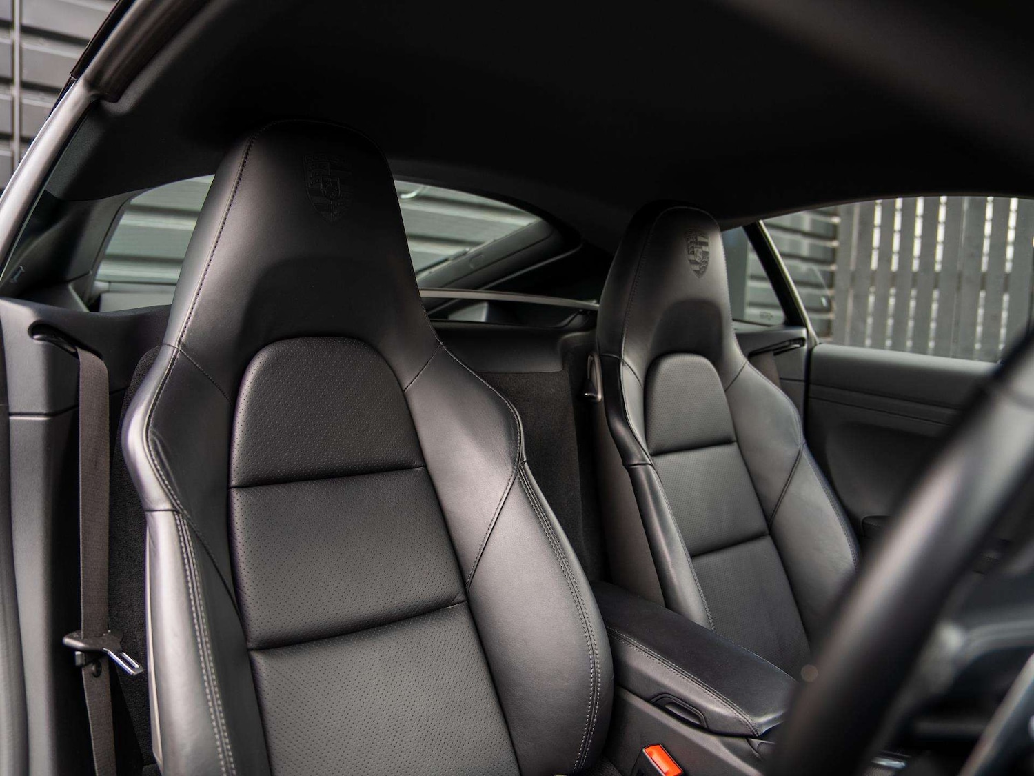 Used Porsche Cayman 2019 for sale - 76435711: Photo 11