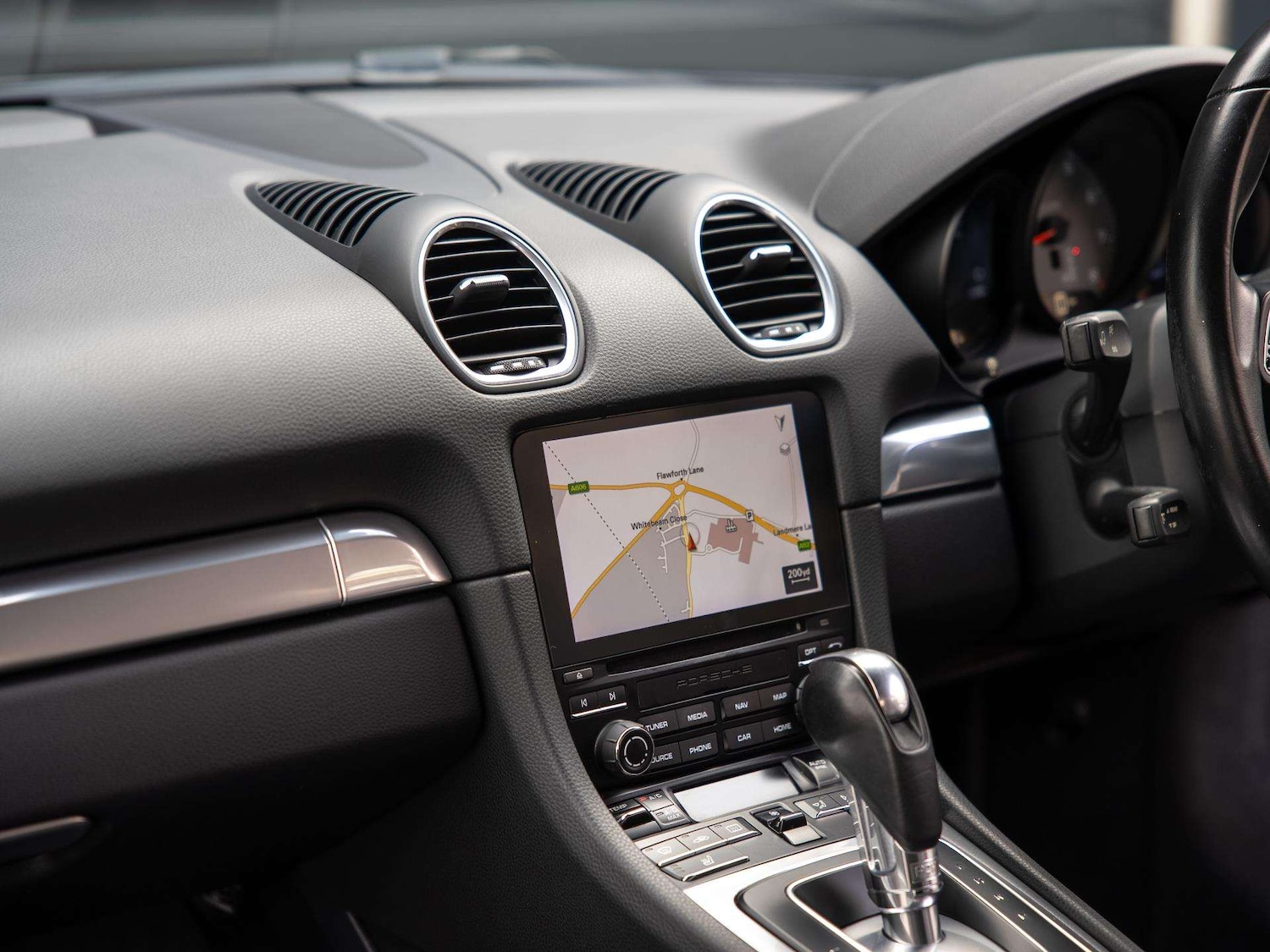 Used Porsche Cayman 2019 for sale - 76435711: Photo 14