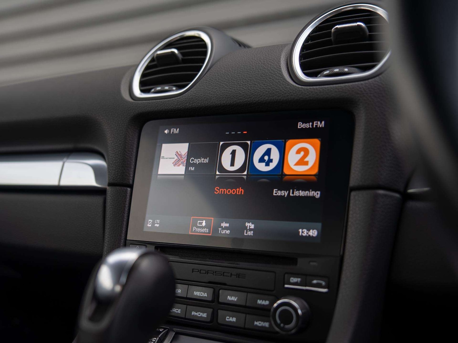 Used Porsche Cayman 2019 for sale - 76435711: Photo 21