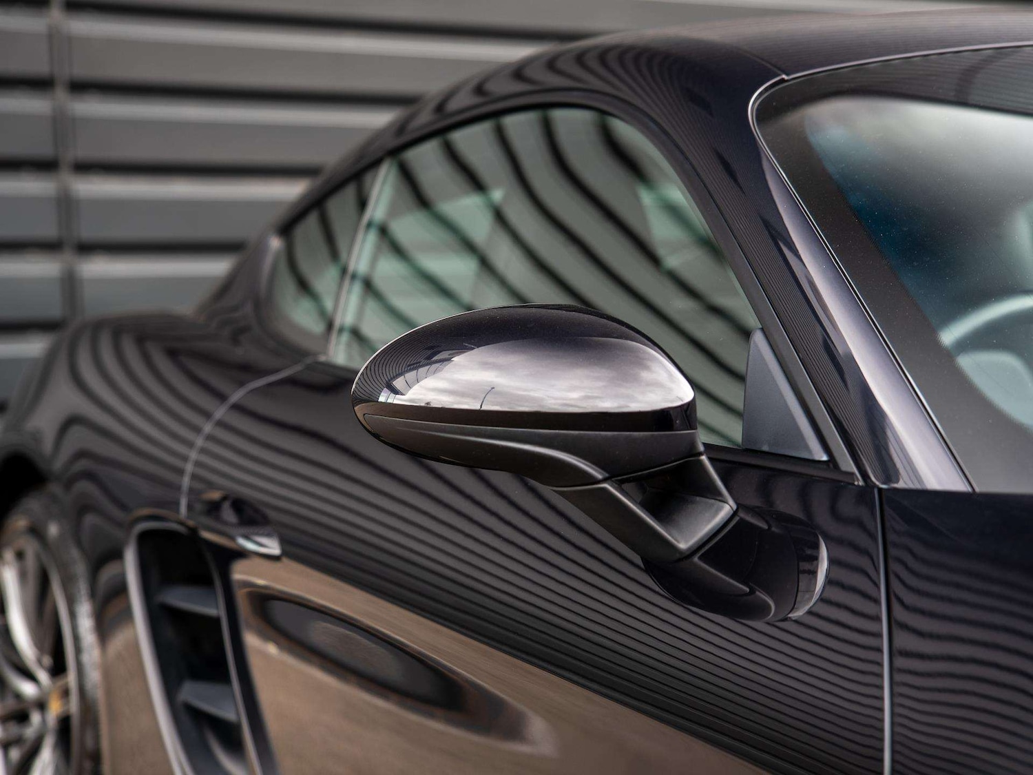 Used Porsche Cayman 2019 for sale - 76435711: Photo 34