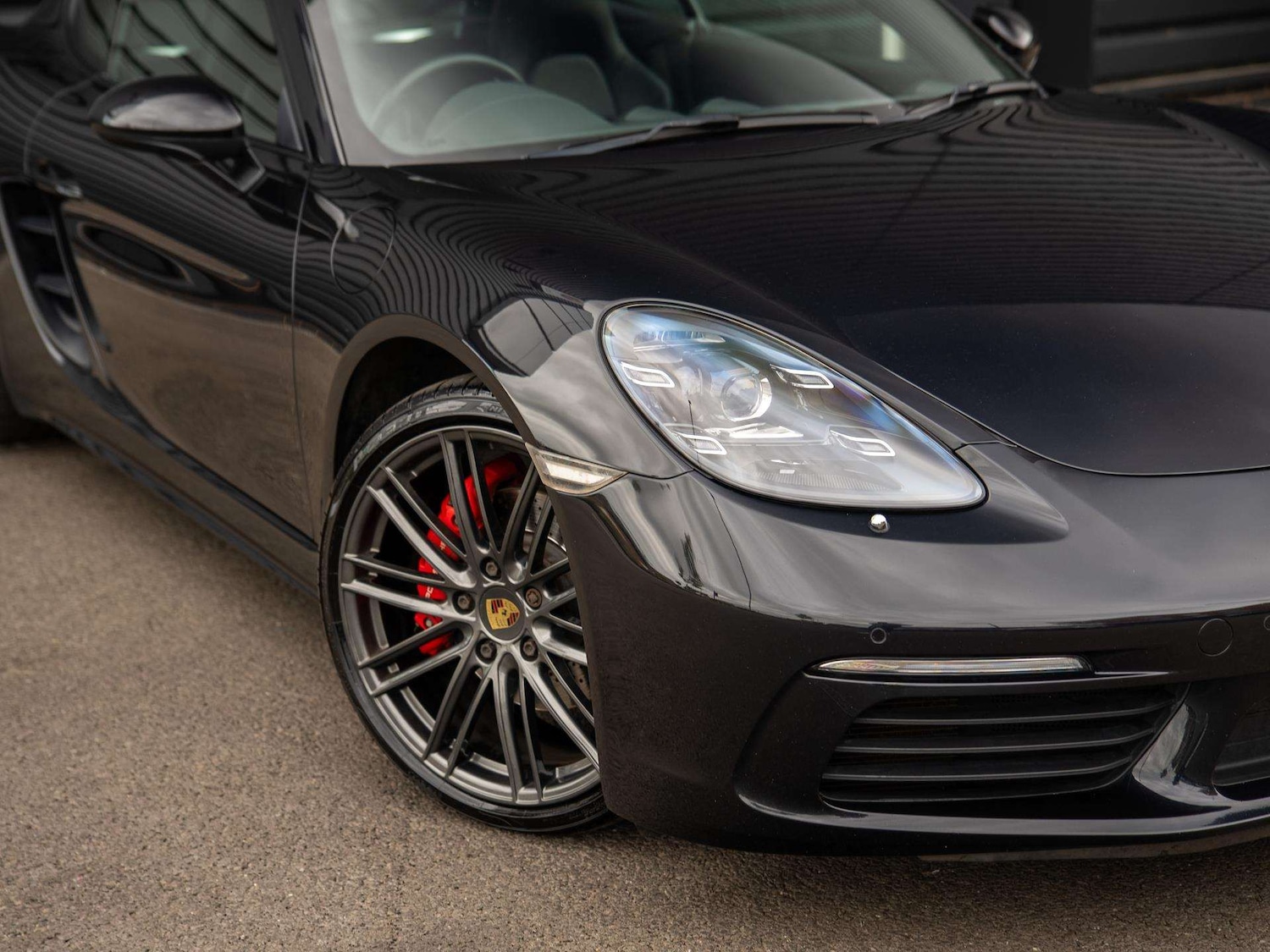 Used Porsche Cayman 2019 for sale - 76435711: Photo 35