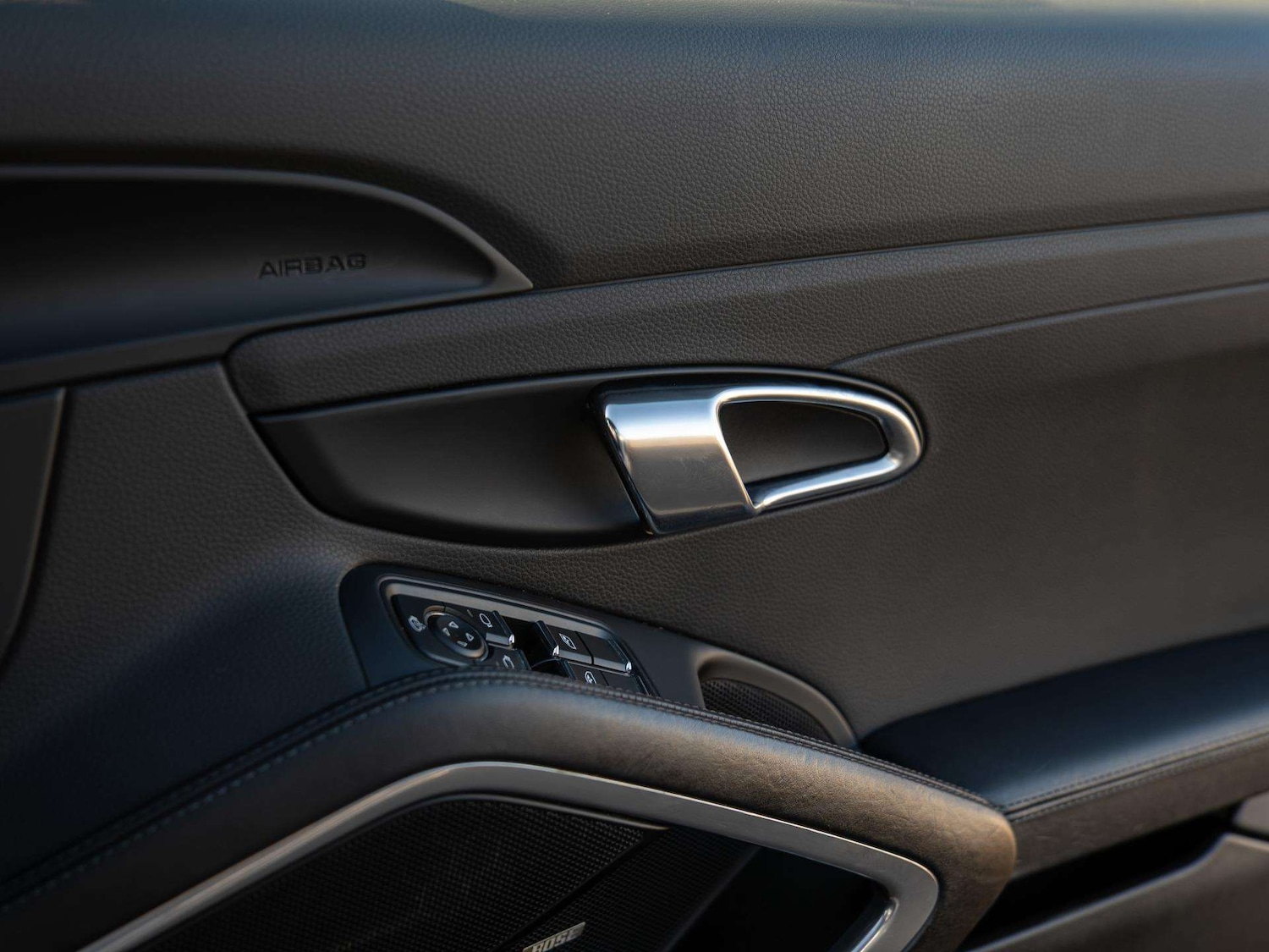 Used Porsche Cayman 2018 for sale - 77996122: Photo 23