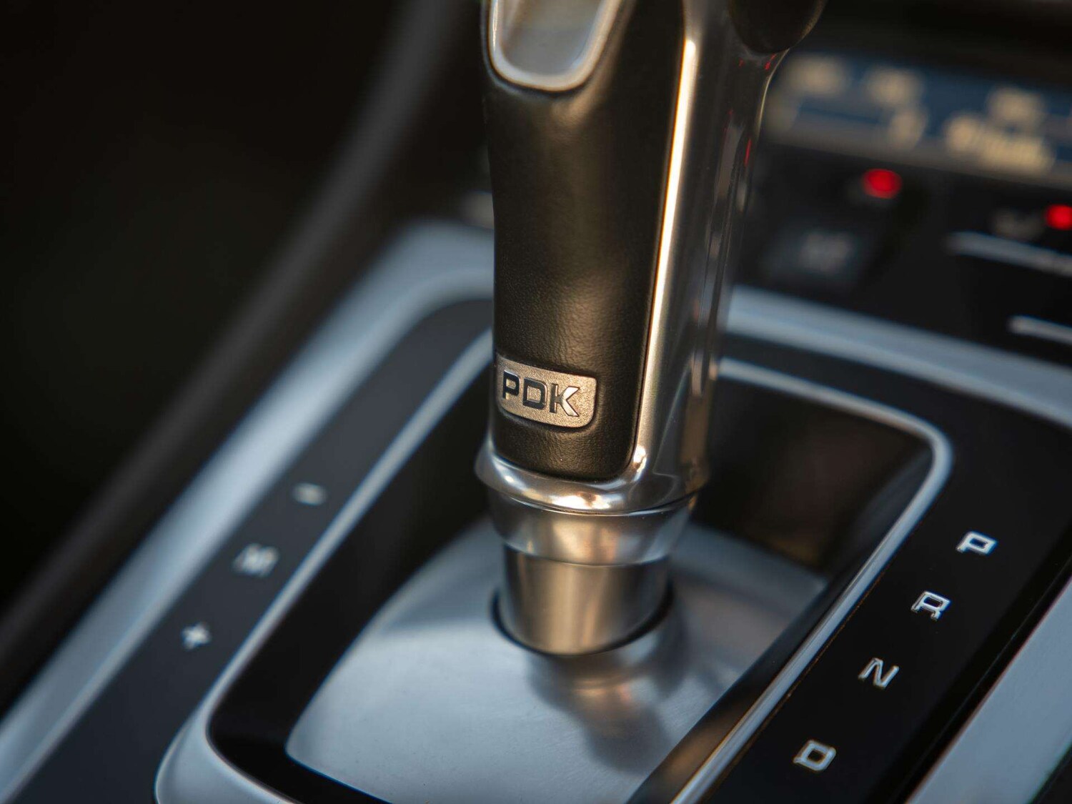 Used Porsche Cayman 2018 for sale - 77996122: Photo 26