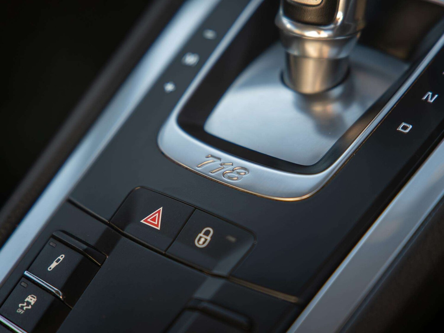 Used Porsche Cayman 2018 for sale - 77996122: Photo 27