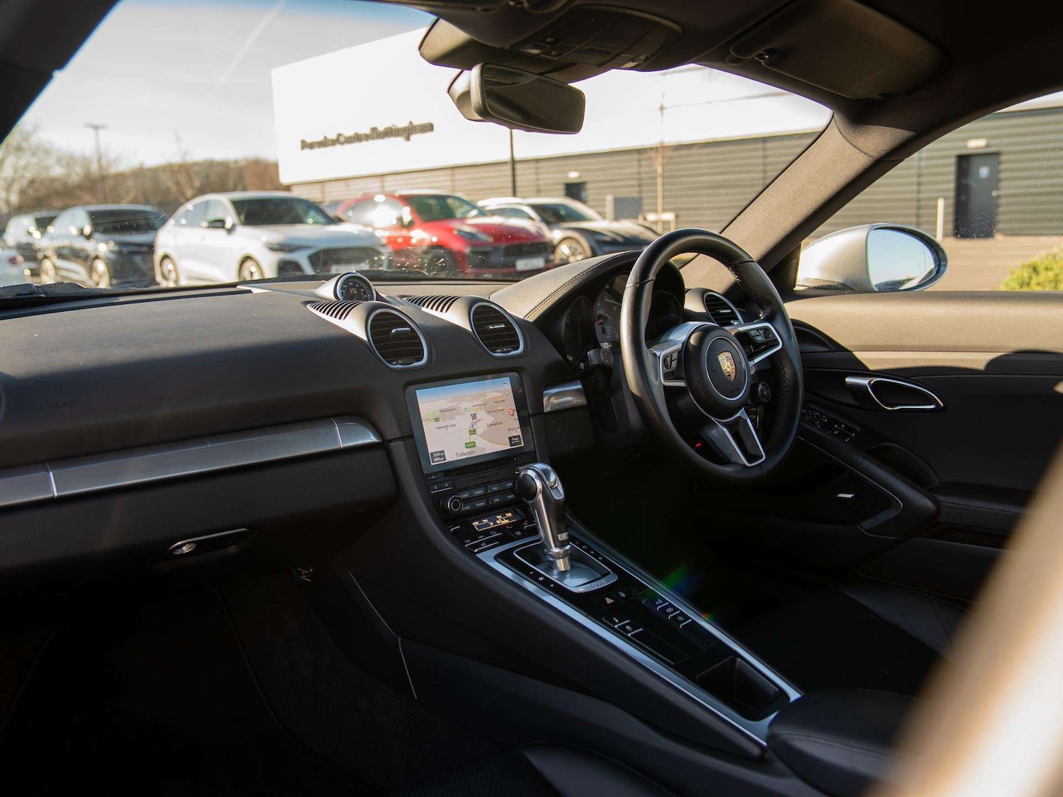 Used Porsche Cayman 2018 for sale - 77996122: Photo 3