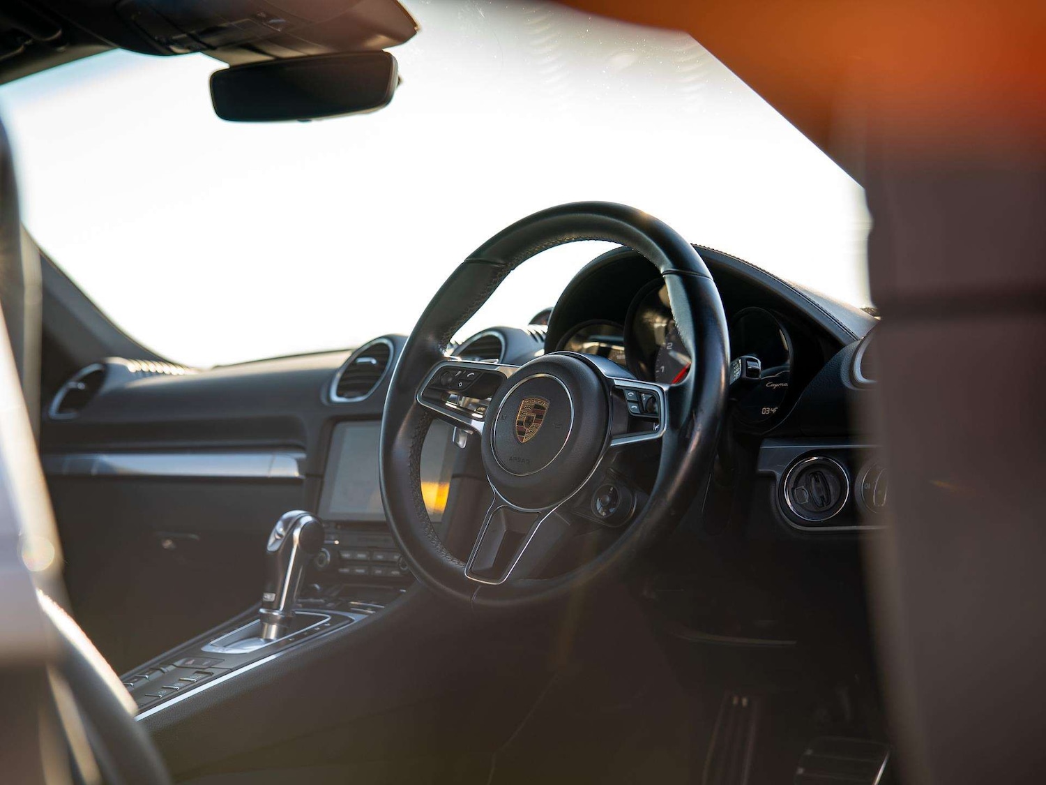 Used Porsche Cayman 2018 for sale - 77996122: Photo 8