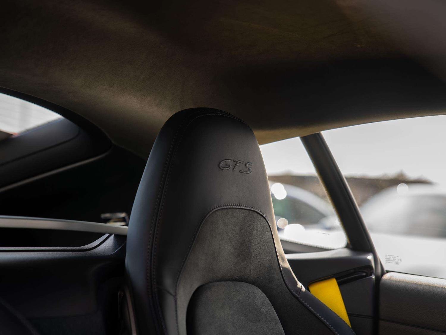 Used Porsche Cayman 2025 for sale - 78024003: Photo 10