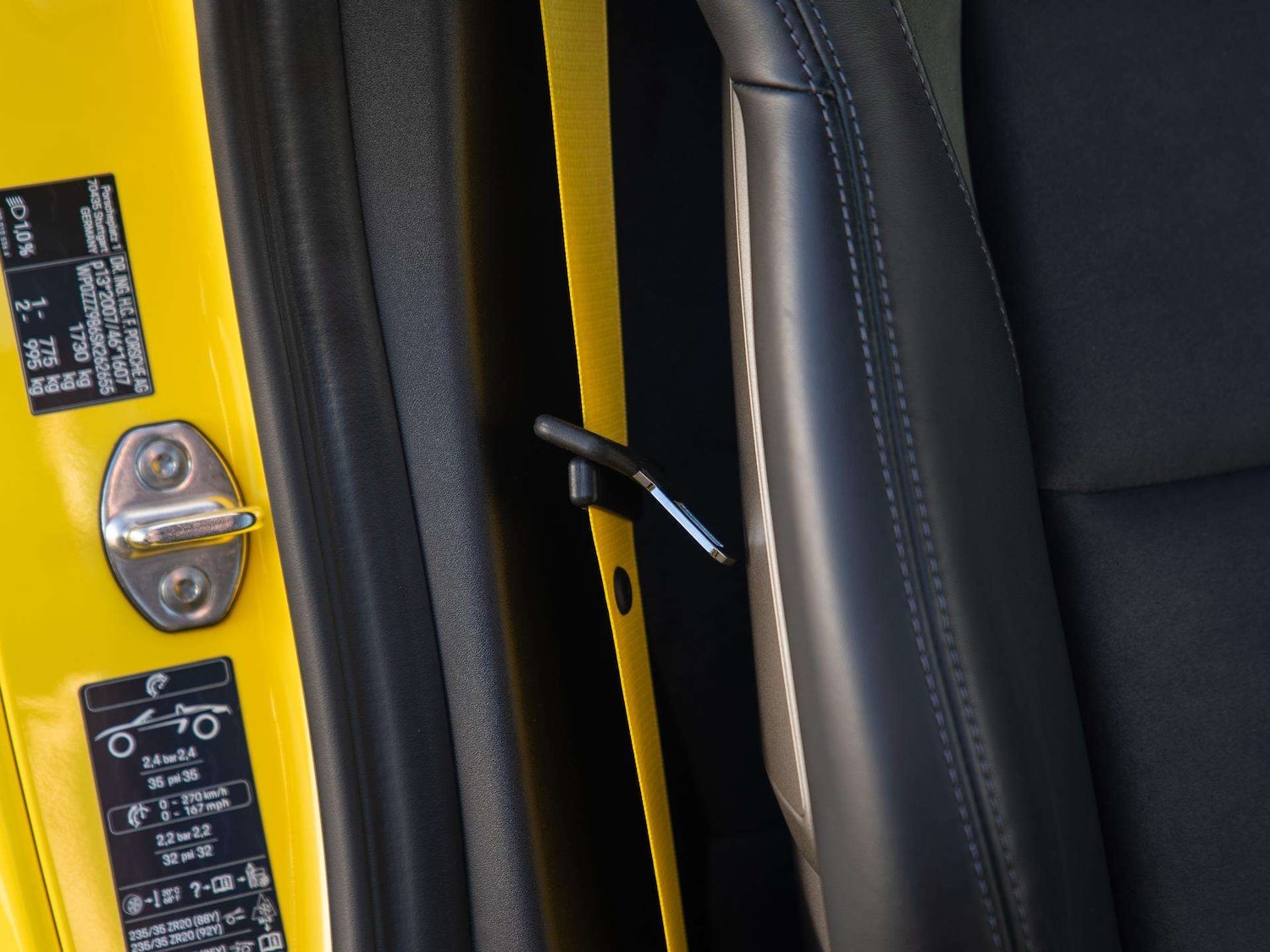 Used Porsche Cayman 2025 for sale - 78024003: Photo 16