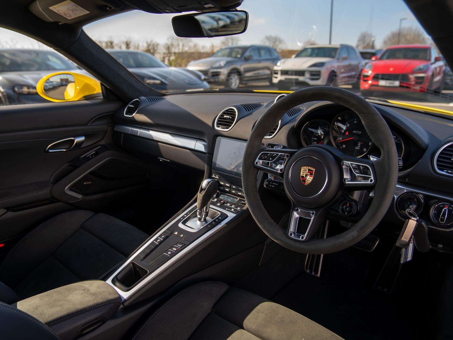 Used Porsche Cayman 2025 for sale - 78024003: Photo 8