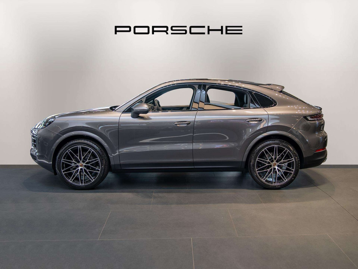 Used Porsche Cayenne 2026 for sale - 77458471: Photo 3