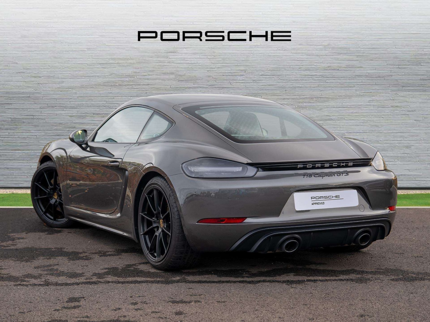 Used Porsche Other 2020 for sale - 76540866: Photo 2