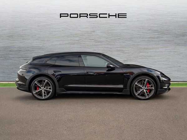 Used Porsche Taycan 2022 for sale - 76230327: Photo 5