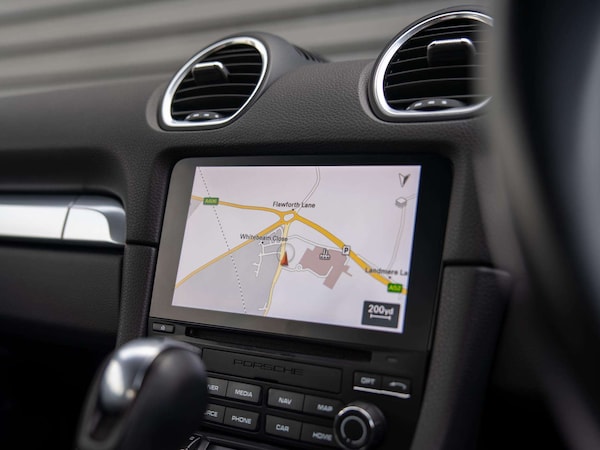 Used Porsche Cayman 2019 for sale - 76230376: Photo 15