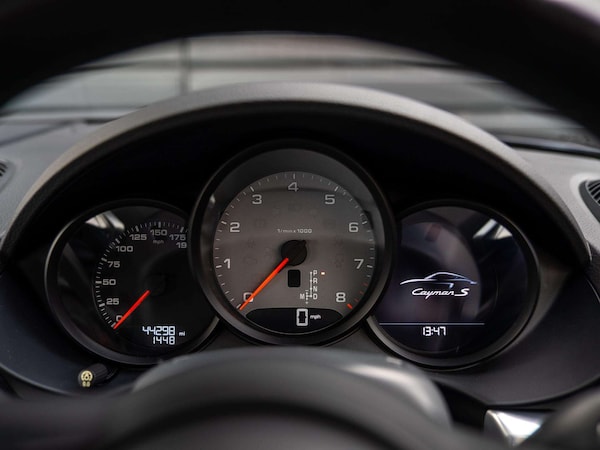 Used Porsche Cayman 2019 for sale - 76230376: Photo 23