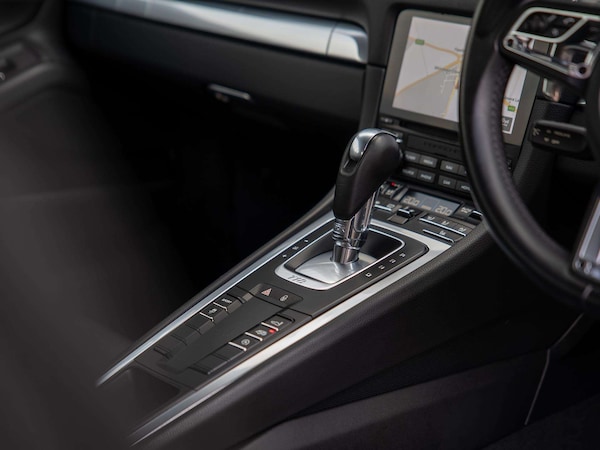 Used Porsche Cayman 2019 for sale - 76230376: Photo 25