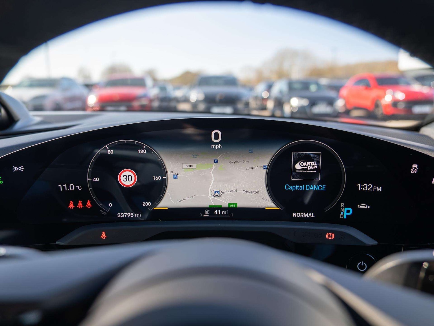 Used Porsche Taycan 2022 for sale - 77811088: Photo 14