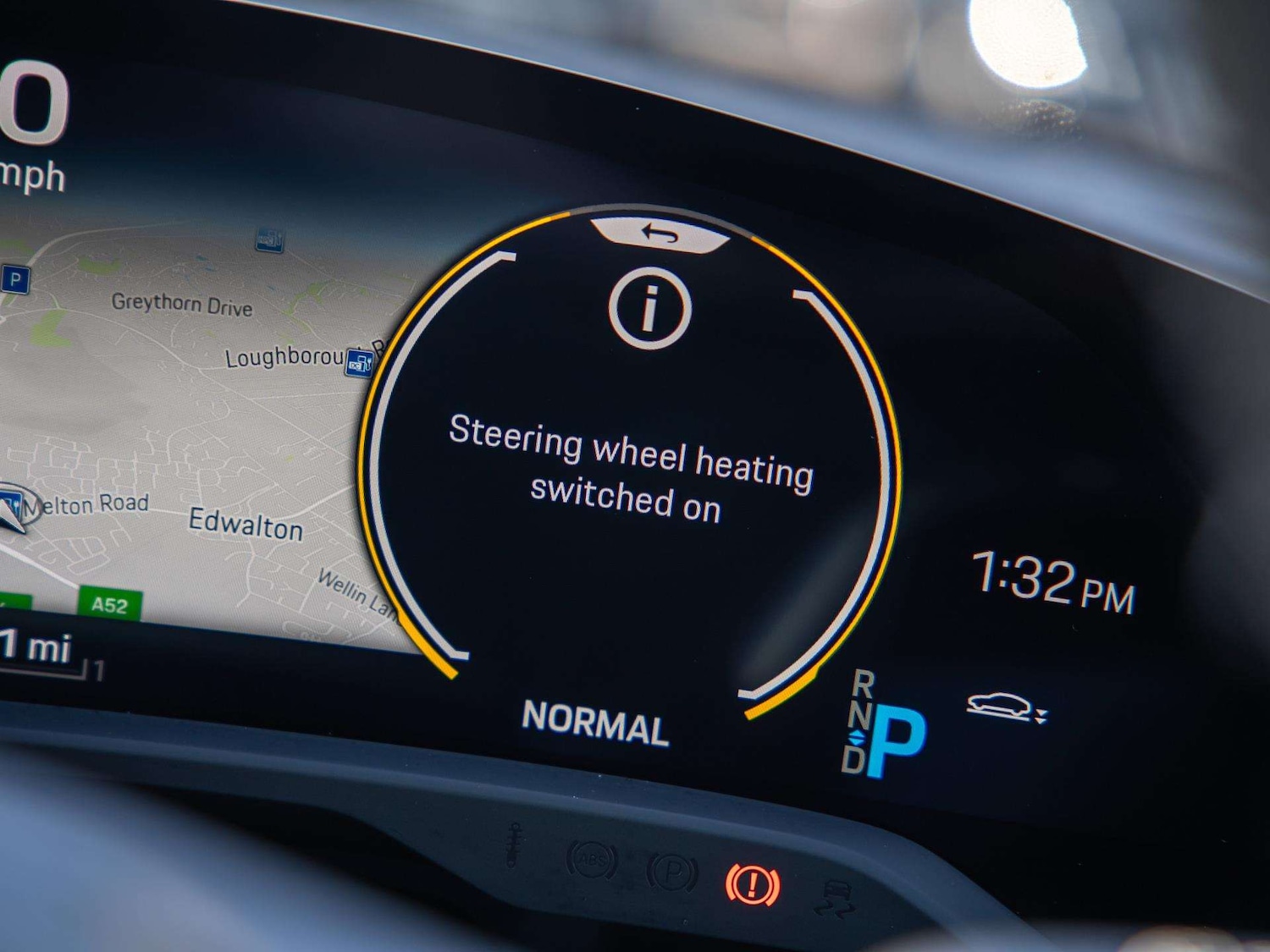 Used Porsche Taycan 2022 for sale - 77811088: Photo 18