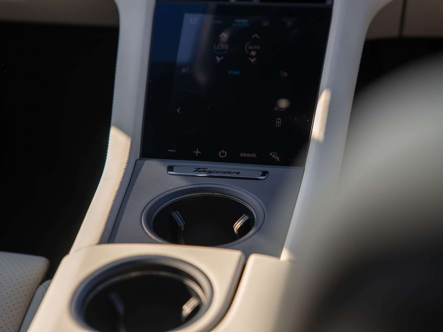 Used Porsche Taycan 2022 for sale - 77811088: Photo 32