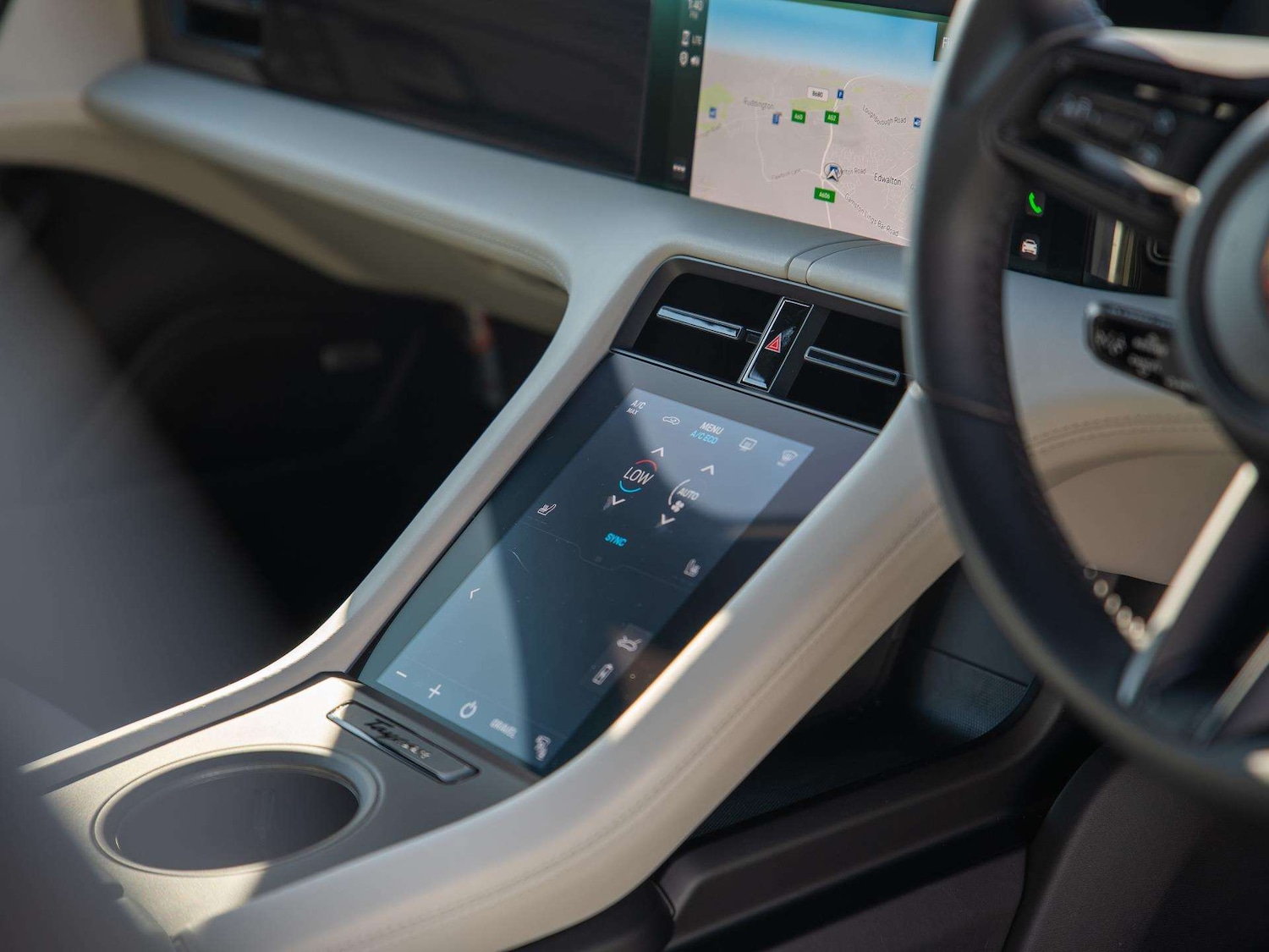 Used Porsche Taycan 2022 for sale - 77811088: Photo 33