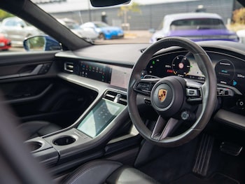 Used Porsche Taycan 2022 for sale - 79466729: Photo