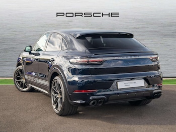 Used Porsche Cayenne 2022 for sale - 79556228: Photo