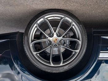 Used Porsche Cayenne 2022 for sale - 79556228: Photo