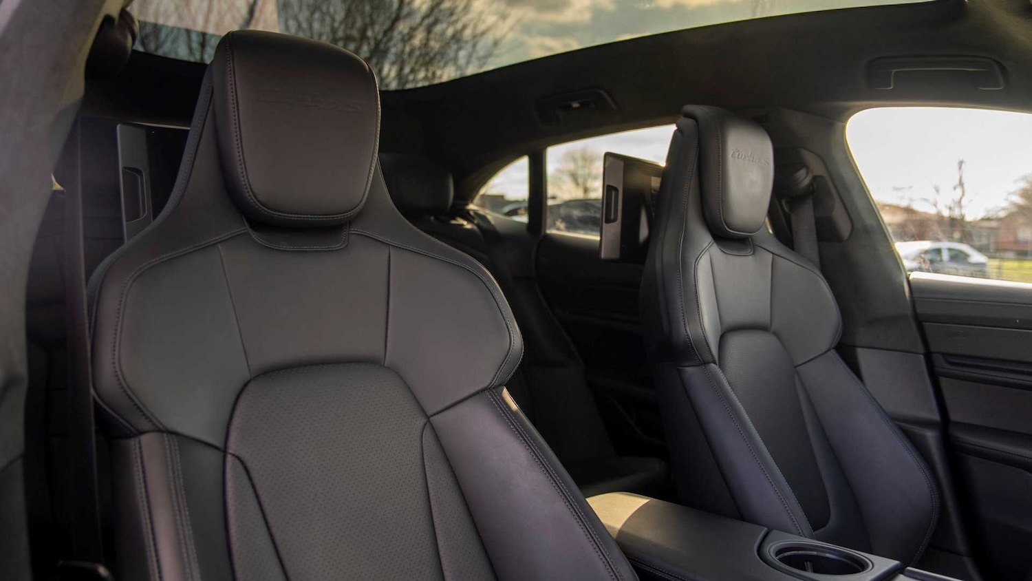 Used Porsche Taycan 2022 for sale - 76411304: Photo 11