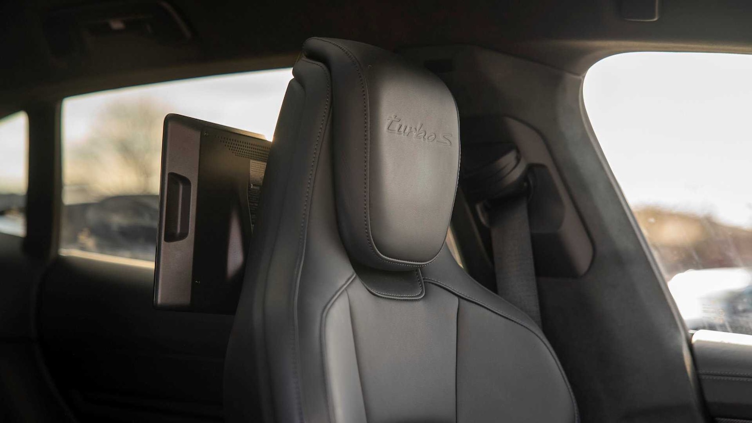 Used Porsche Taycan 2022 for sale - 76411304: Photo 12