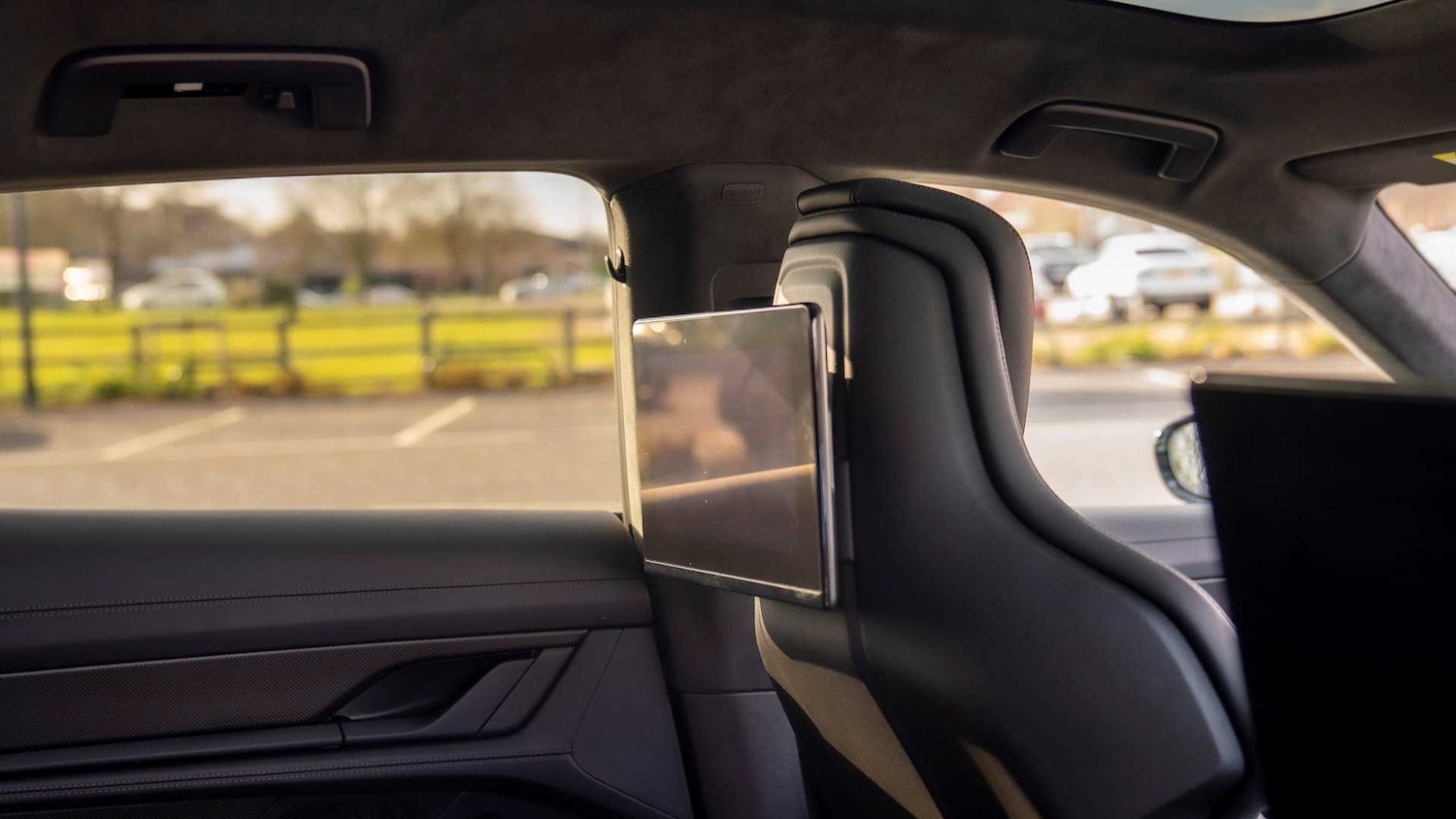 Used Porsche Taycan 2022 for sale - 76411304: Photo 13