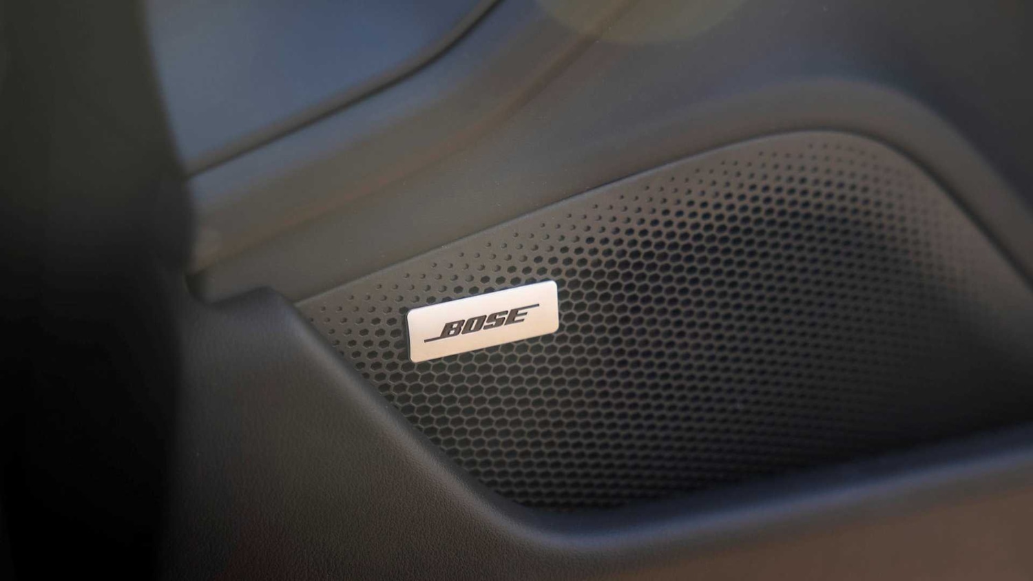 Used Porsche Taycan 2022 for sale - 76411304: Photo 31