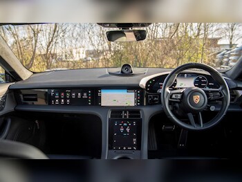 Used Porsche Taycan 2022 for sale - 76411304: Photo