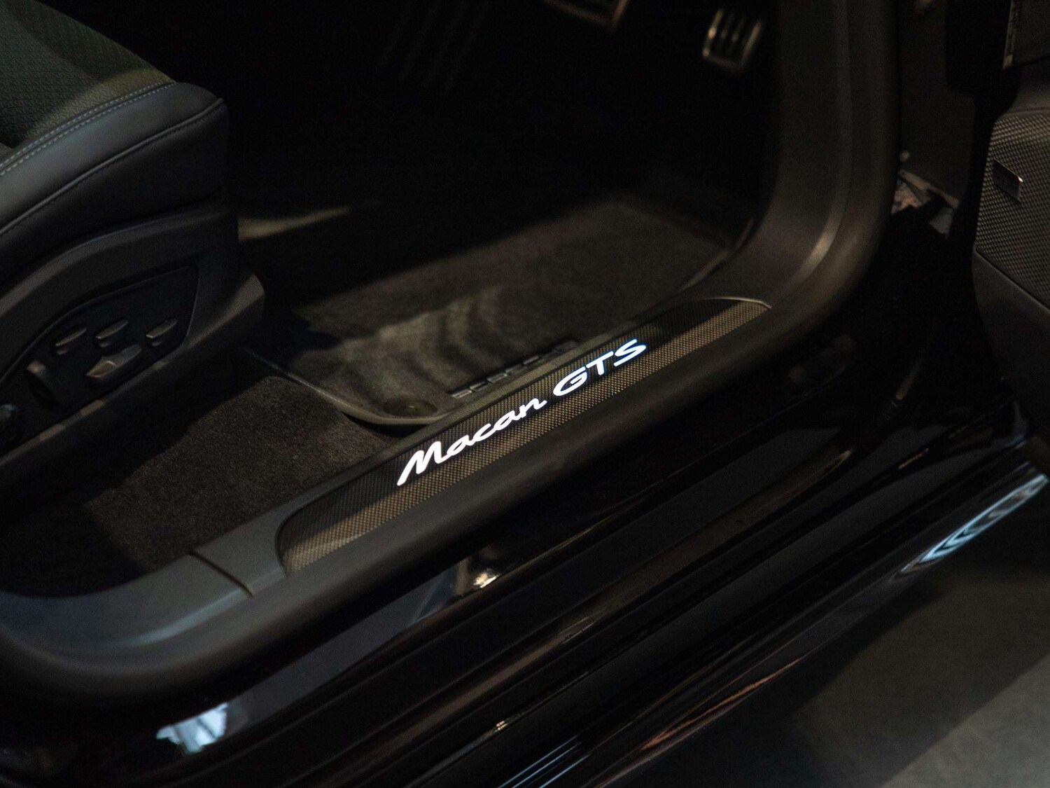 Used Porsche Macan 2026 for sale - 77527136: Photo 20